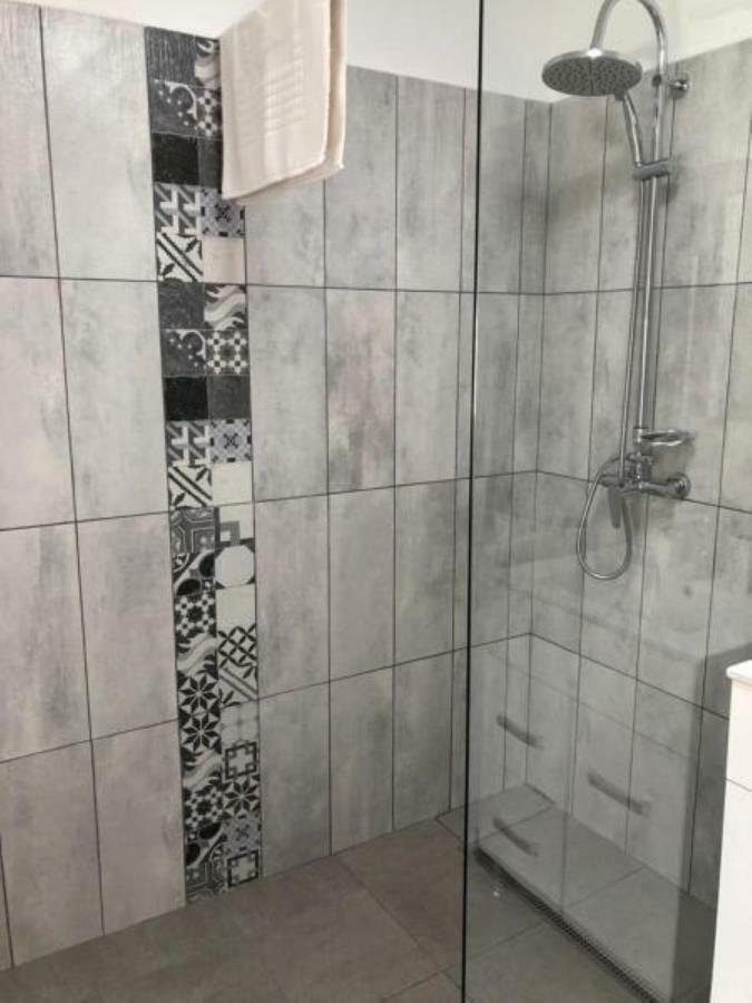 Apartamento Casa Alise-Luise Braşov Exterior foto